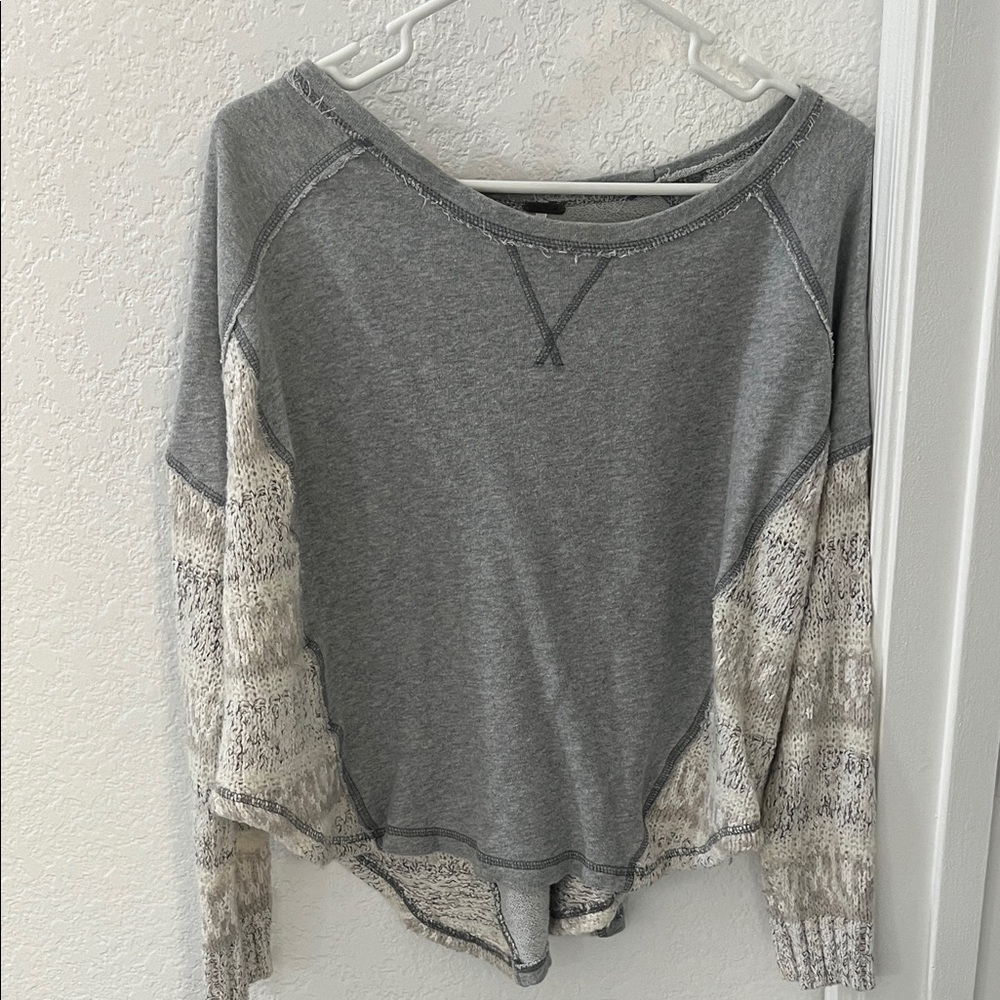 Free People Gray and Cream Sweatshirt